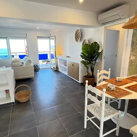 Apartment Atico En Primera Linea De Playa By El Conserje